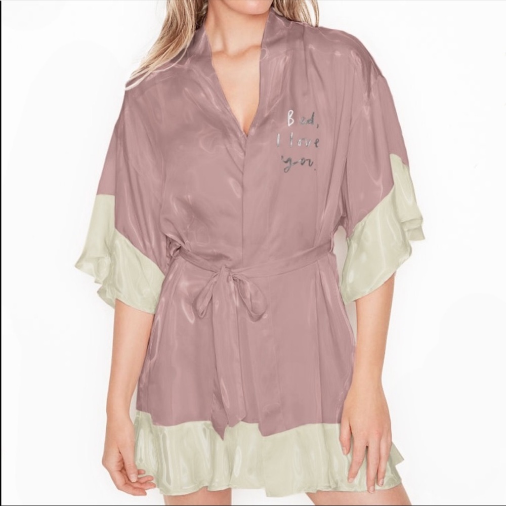 NWT Viola Vann color block robe